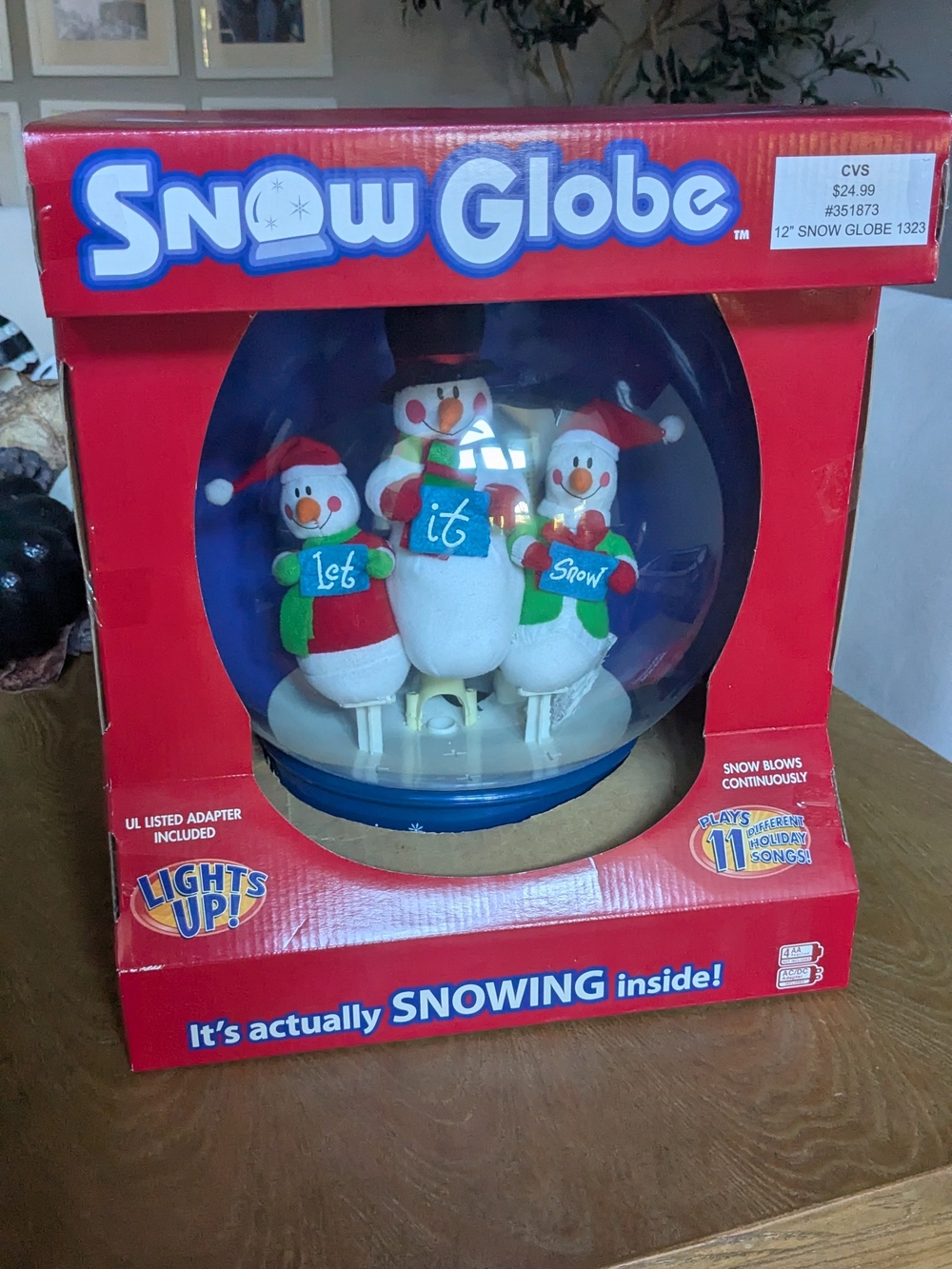 Brand New Vintage 2005 12-in Animated Musical Snow Globe